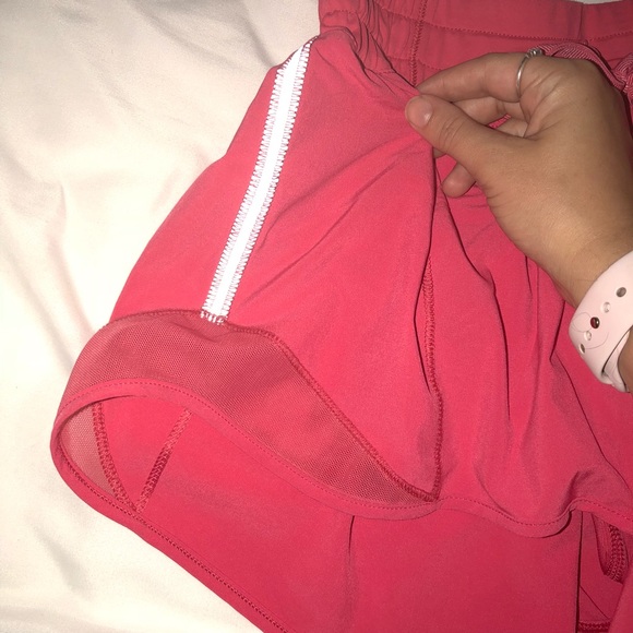 Lululemon Hotty Hot 2” Hot Pink Shorts “Boom Juice - Picture 3 of 5